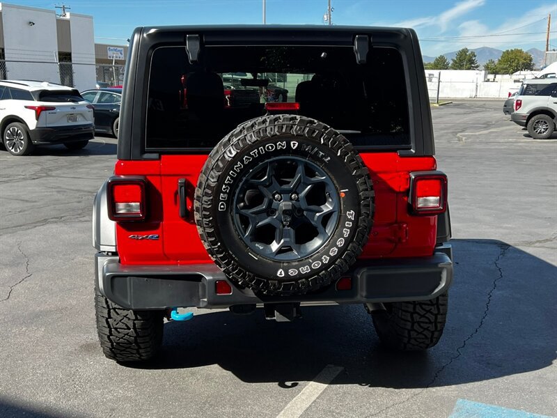 Used 2023 Jeep Wrangler Unlimited w/ Cold Weather Group AWD/4WD image 6