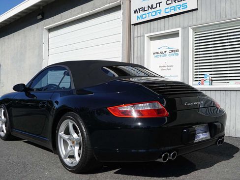 Used 2006 Porsche 911 Carrera 4 image 15