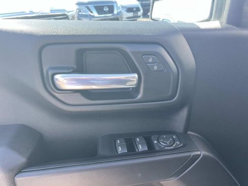 Certified 2025 Chevrolet Silverado 1500 Custom image 15
