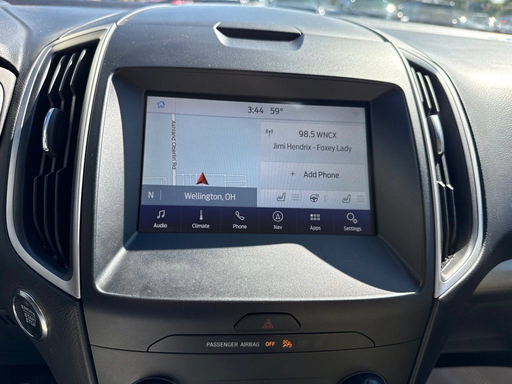 Used 2019 Ford Edge SEL w/ Equipment Group 201A AWD/4WD image 16