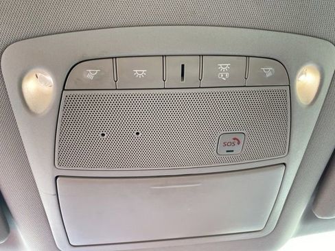 Used 2023 Nissan Maxima SV w/ Floor Mat Group FWD image 17