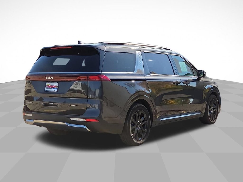 Used 2024 Kia Carnival SX Prestige FWD image 3