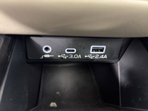 Used 2023 Subaru Outback Limited image 27