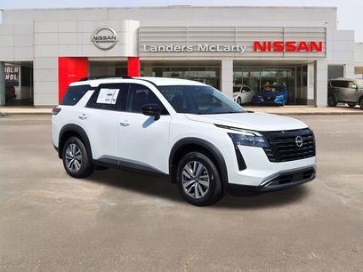 New 2026 Nissan Pathfinder SL w/ Cargo Package