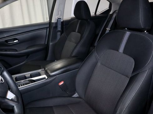 Certified 2024 Nissan Sentra SV FWD image 24