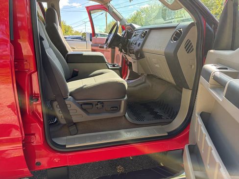 Used 2009 Ford F250 XLT AWD/4WD image 34