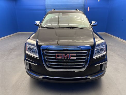 Used 2017 GMC Terrain SLT FWD image 3