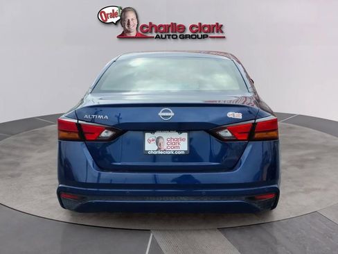 Used 2023 Nissan Altima 2.5 S FWD image 4