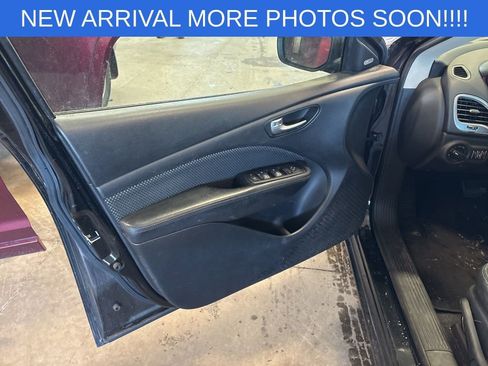 Used 2015 Dodge Dart SXT w/ Sun/Sound Group image 11