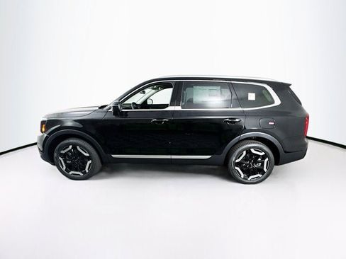 New 2025 Kia Telluride S image 8