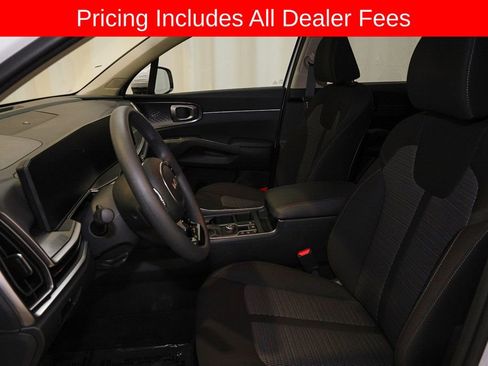 Certified 2025 Kia Sorento LX FWD image 10