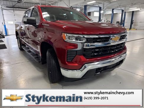 Used 2023 Chevrolet Silverado 1500 LT image 27