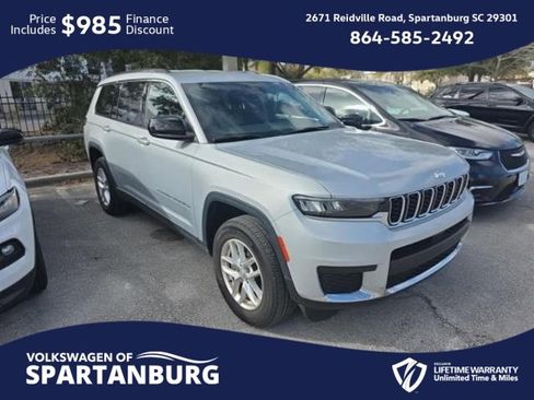 Used 2023 Jeep Grand Cherokee L Laredo image 1