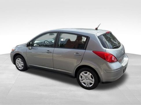 Used 2010 Nissan Versa 1.8 S w/ PWR Plus Pkg FWD image 30