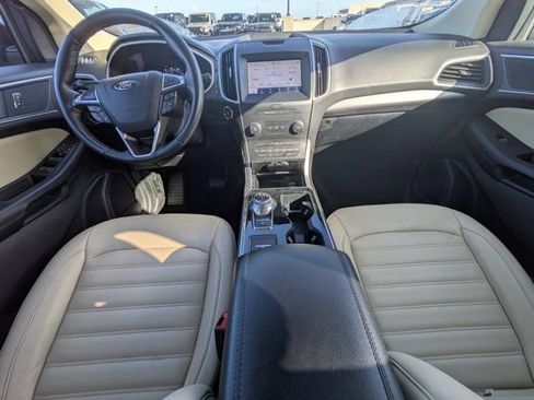 Used 2020 Ford Edge SEL w/ Convenience Package FWD image 11