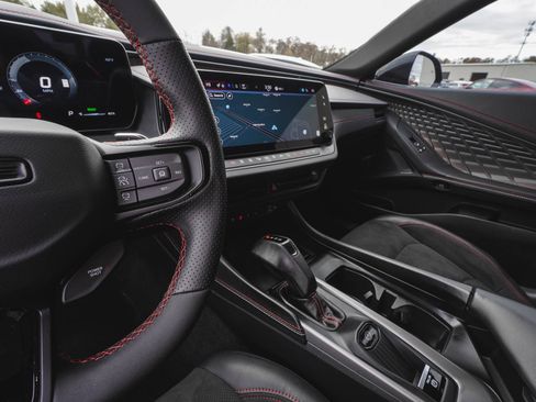 Used 2024 Dodge Charger R/T Scat Pack w/ Plus Group image 15