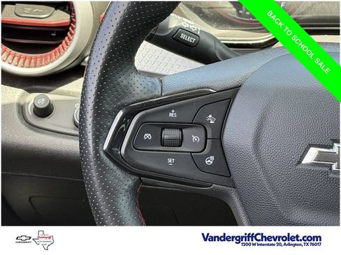 Used 2024 Chevrolet Trax RS w/ Driver Confidence Package FWD image 13