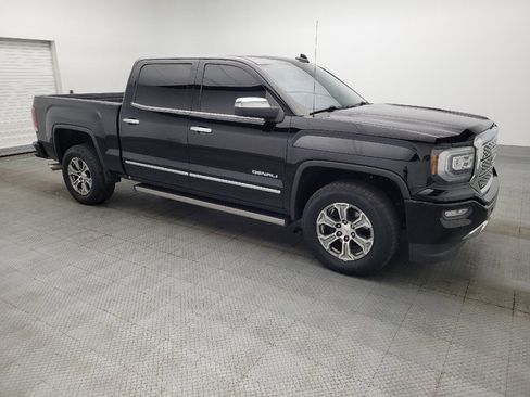 Used 2017 GMC Sierra 1500 Denali w/ Denali Ultimate Package image 11