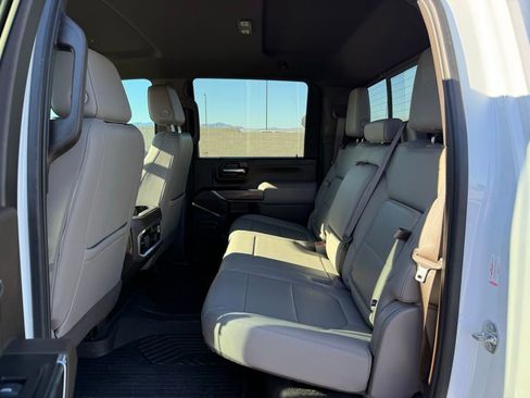 Used 2020 Chevrolet Silverado 2500 LTZ image 20