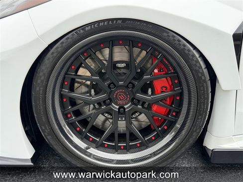 Used 2023 Chevrolet Corvette Stingray Preferred Conv w/ Z51 Performance Package RWD image 18