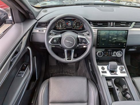 Used 2024 Jaguar F-PACE R-Dynamic S AWD/4WD image 18