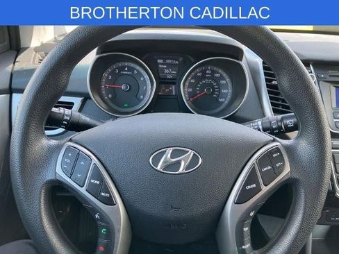 Used 2016 Hyundai Elantra GT FWD image 16