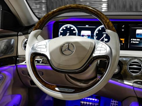 Used 2016 Mercedes-Benz S 550 Sedan image 23