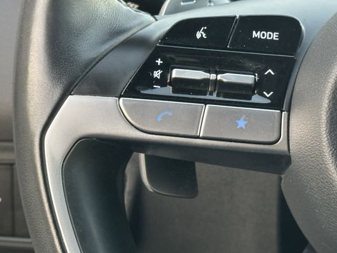 Used 2022 Hyundai Santa Cruz Limited image 22