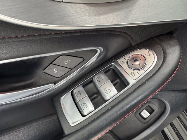 Used 2017 Mercedes-Benz C 63 AMG Cabriolet image 32