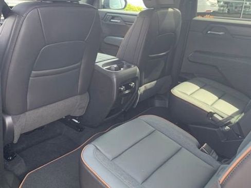 New 2026 GMC Acadia AT4 AWD/4WD image 15