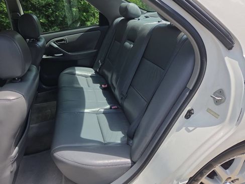Used 2000 Toyota Camry XLE FWD image 12