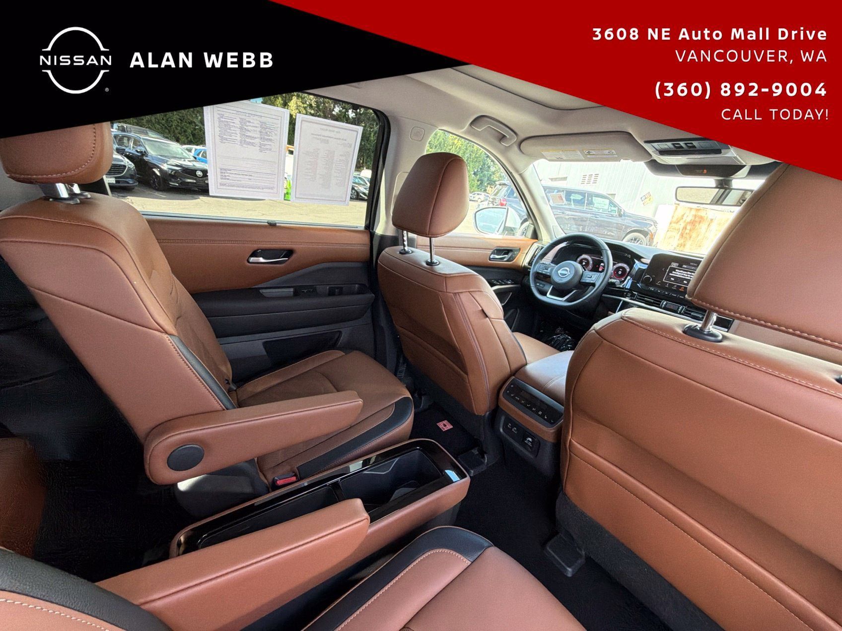 Used 2025 Nissan Pathfinder Platinum w/ Lighting Package (N93) AWD/4WD image 27