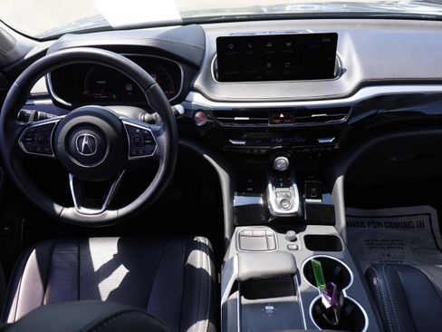 Used 2023 Acura MDX SH-AWD w/ Technology Package image 25