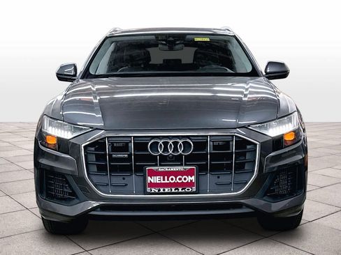 Used 2019 Audi Q8 Prestige w/ Adaptive Chassis Package AWD/4WD image 3