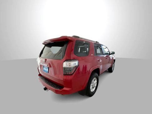 Used 2024 Toyota 4Runner SR5 Premium w/ Moonroof Package AWD/4WD image 8