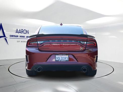 Used 2022 Dodge Charger Scat Pack w/ Plus Group RWD image 3