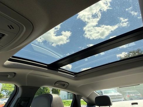 Used 2018 Chevrolet Impala LT w/ Sunroof and Spoiler Package FWD image 26