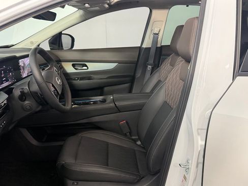 Used 2025 Nissan Murano Platinum w/ Cargo Package AWD/4WD image 23