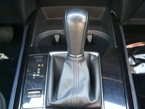 Used 2020 MAZDA CX-30 FWD w/ Preferred Package image 19