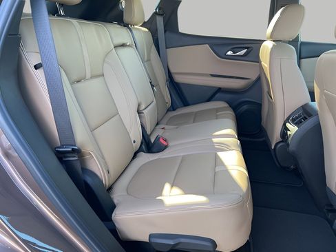 Used 2019 Chevrolet Blazer Premier image 34