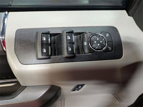 Used 2016 Ford F150 XLT w/ Equipment Group 302A Luxury image 15