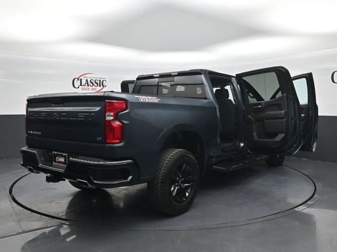 Used 2020 Chevrolet Silverado 1500 LT Trail Boss image 34