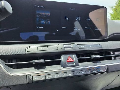 Used 2025 Kia K4 FWD image 11