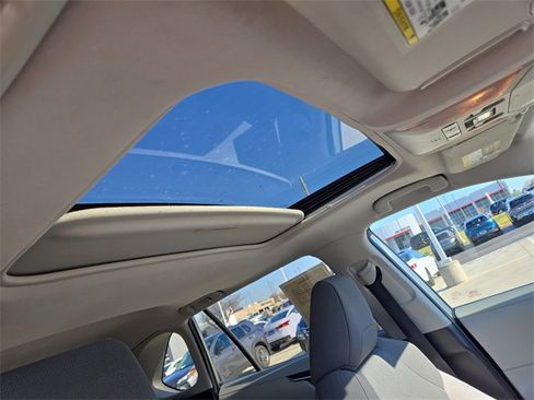 Used 2021 Toyota RAV4 XLE image 16