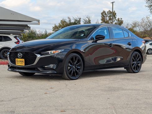 Used 2025 MAZDA MAZDA3 s image 8