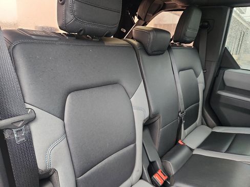 Used 2022 Ford Bronco Black Diamond image 29