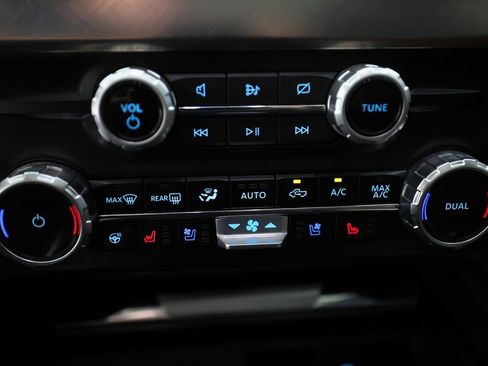 Used 2024 Ford F350 King Ranch w/ Chrome Package image 26