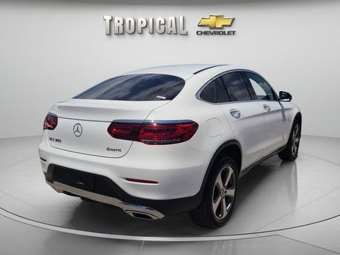 Used 2023 Mercedes-Benz GLC 300 4MATIC Coupe image 3