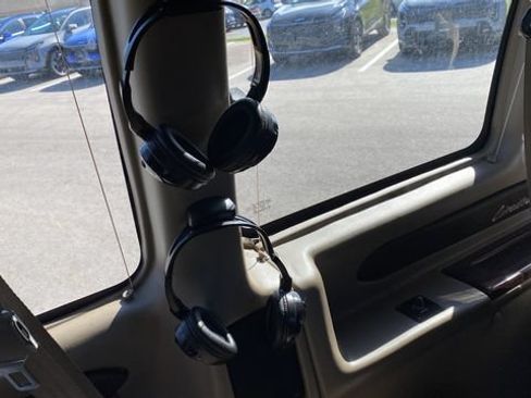 Used 2013 GMC Savana 2500 Extended RWD image 34