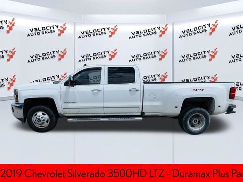 Used 2019 Chevrolet Silverado 3500 LTZ w/ Duramax Plus Package AWD/4WD image 7